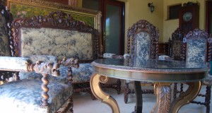 MASA DE SALON
