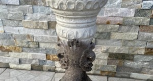 Elegant piedestal pt gradina-ceramica bicolora-Austria